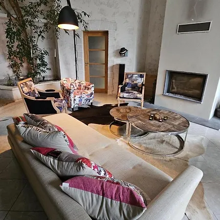 Du Corrigot בית נופש